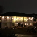 Klaeboe *