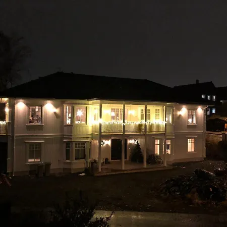 Klæboe *